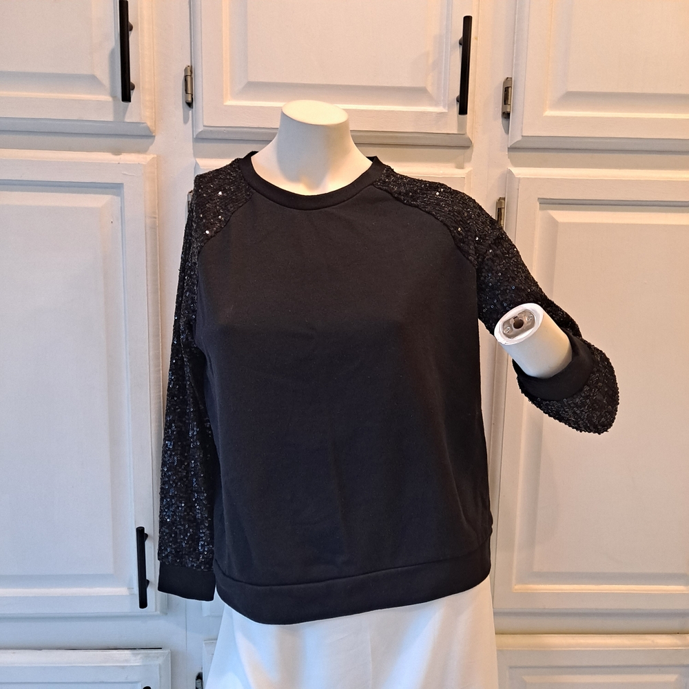 All At Once NY Chic Black Sequined Sleeve Pullover Cotton Crewneck Sweatshirt